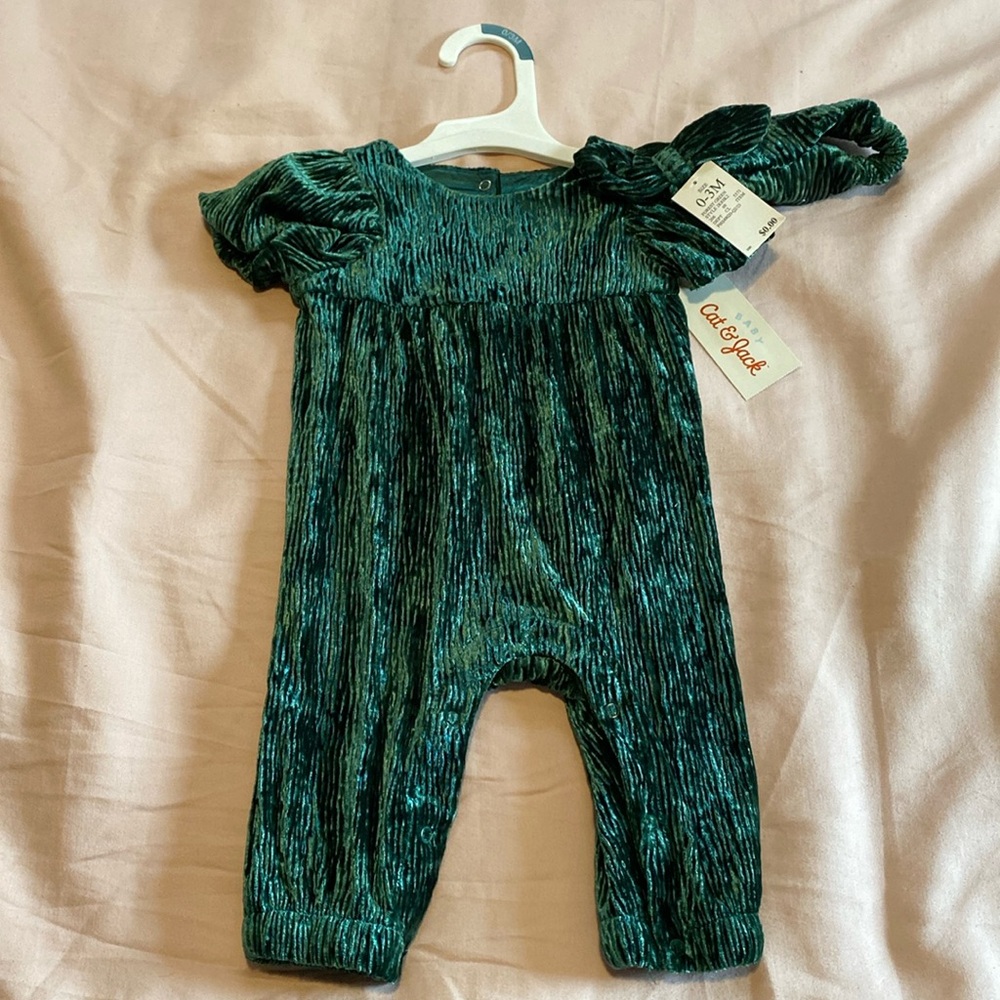 Cat & Jack Full Body Outfit